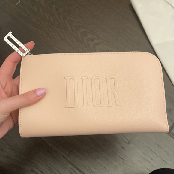 Brand new pink DIOR pouch - Picture 2 of 7